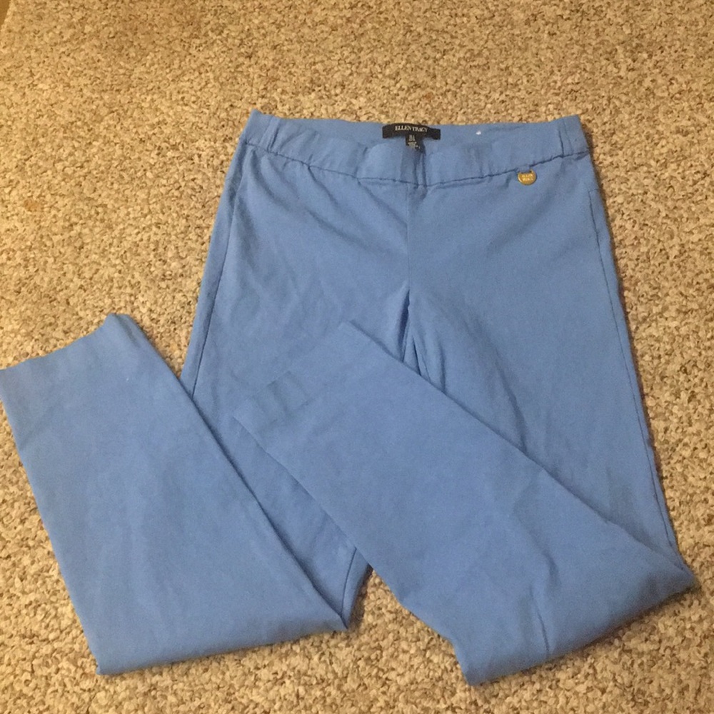 Ellen Tracy Capri Pants